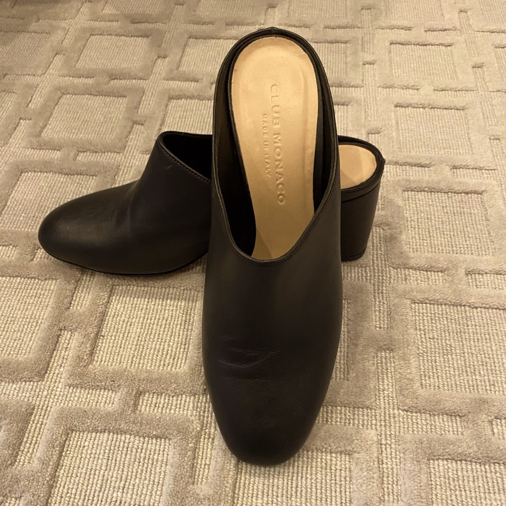 Club Monaco mules